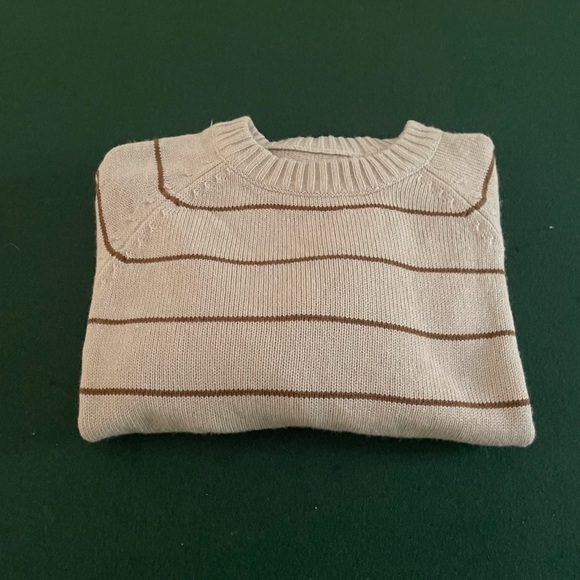 Arizona Jean Co. Sweater - Picture 1 of 5